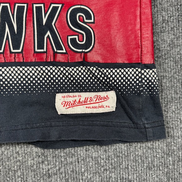 Chicago Blackhawks Mitchell Ness Mens M Black Red Vintage Hockey Graphic Tee - Picture 5 of 10